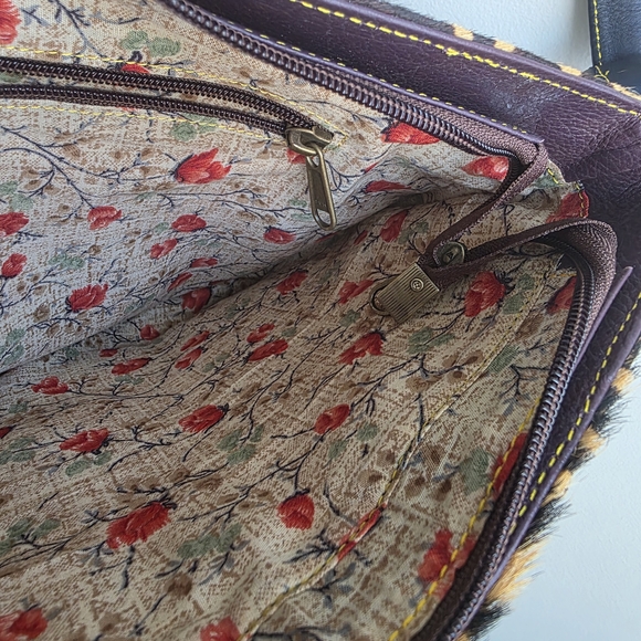 Animal Print Crossbody Bag with Colorful Stripe - Picture 10 of 16